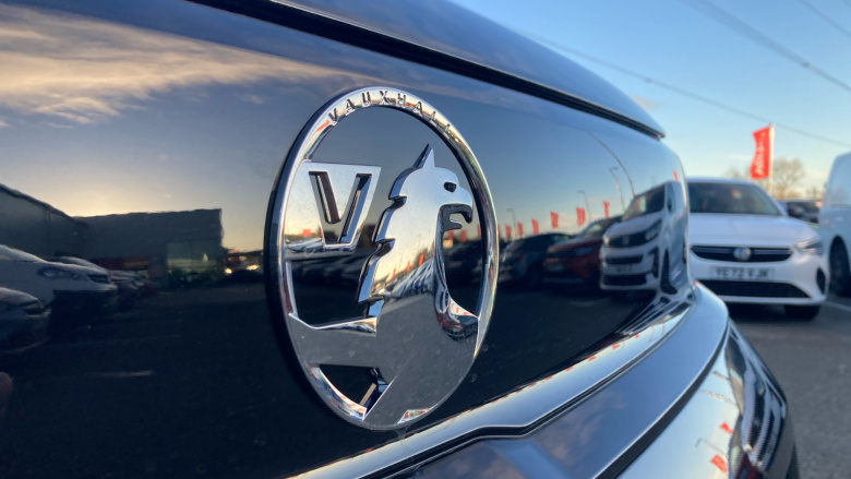 Vauxhall Combo Cargo Combo Diesel 1.5 Turbo D 100ps Pro H1 Van